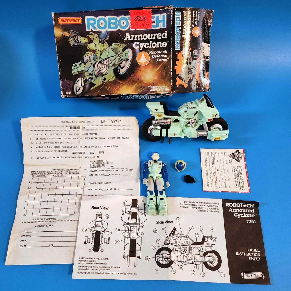 Robotech Macross Armored Cyclone and Scott Bernard (complete) Matchbox 1985